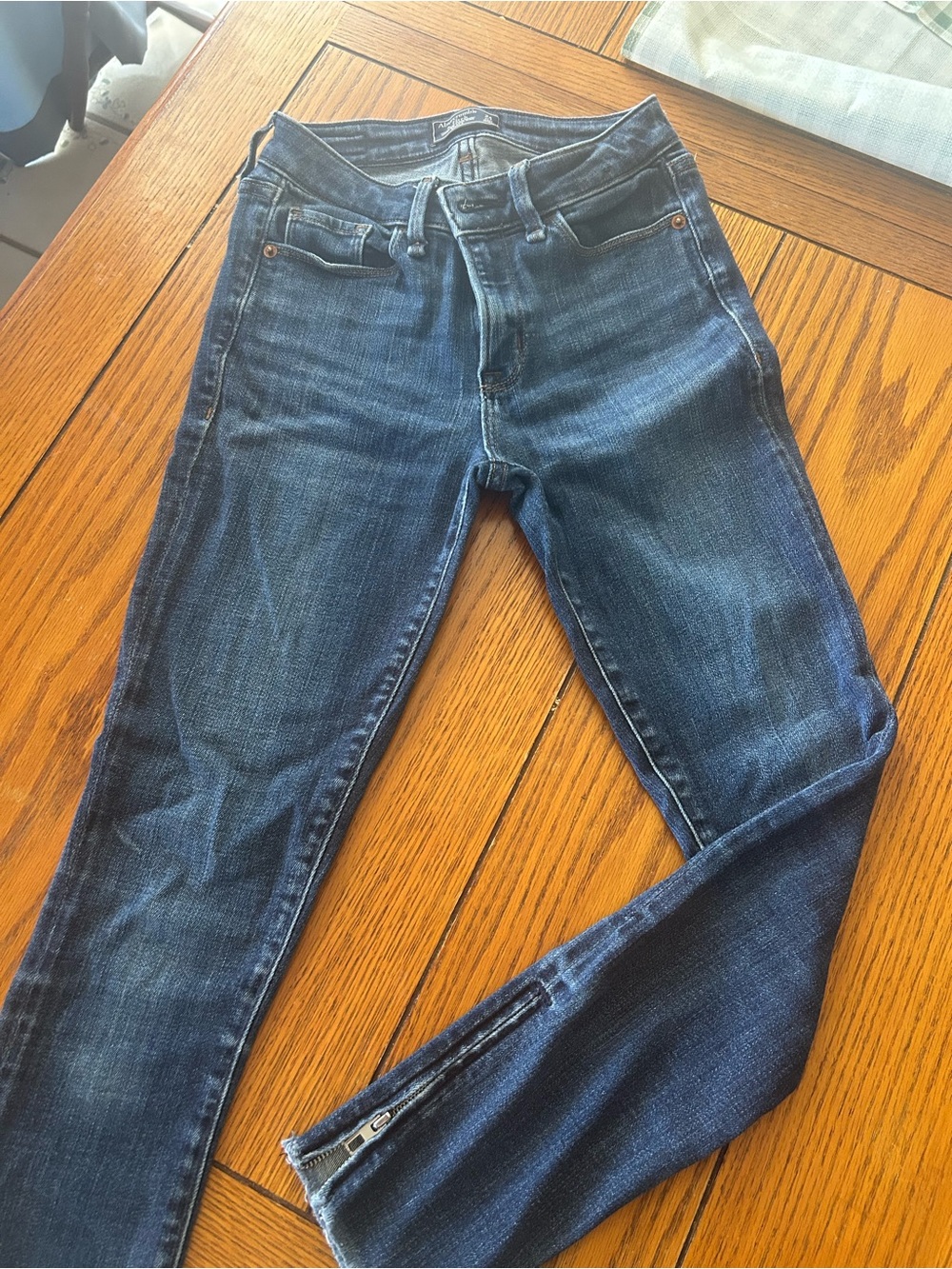 Abercrombie & Fitch Slim Dark Blue Jeans with zipper ankle